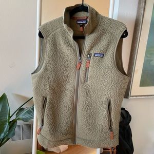 Mens Patagonia Retro Pile Fleece Vest — Like new, Olive green, Size M